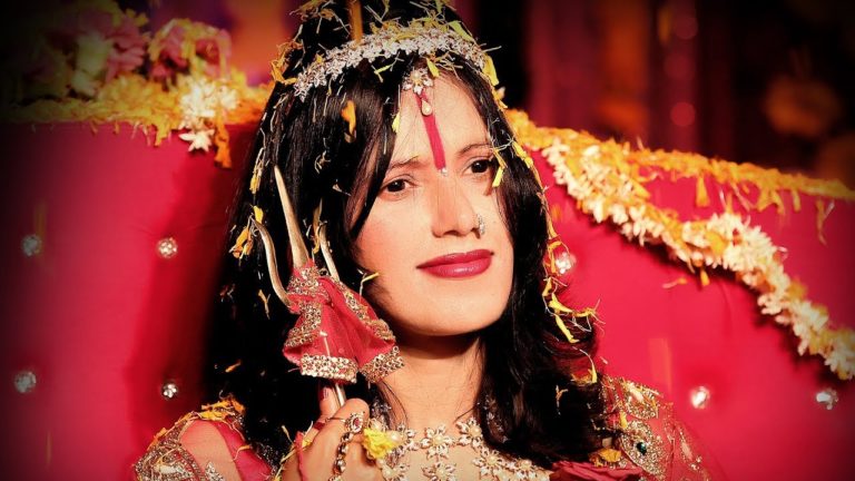 [Watch] Controversial Godwoman Radhe Maa In Salman’s ‘Bigg Boss 14’