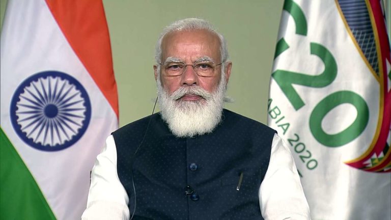 Modi interact farmers december 25