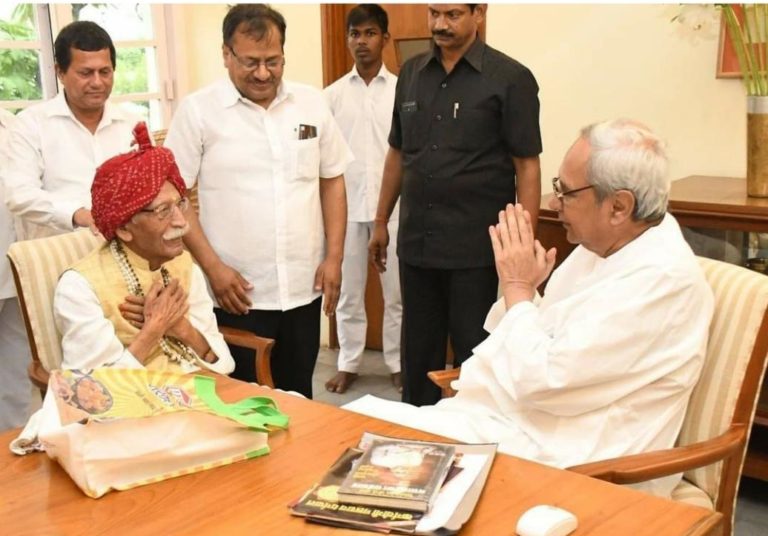 Odisha CM Condoles Death Of ‘MDH Dadaji’ Dharampal Gulati