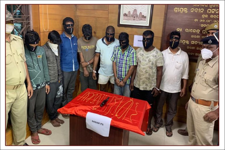 chain snatching gang cuttack