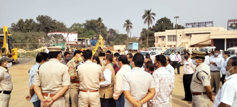 Survey of Khan Nagar Bus terminal