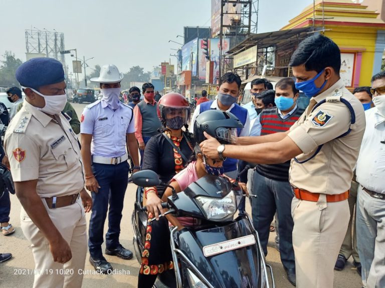 Road Safety Month: Traffic Cops Gift Helmets To Kids In Odisha's Cuttack