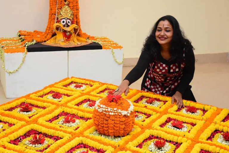 Life Is Beautiful If Passion Becomes Profession, Says Odissi Dancer & Floral Designer Janhabi Behera