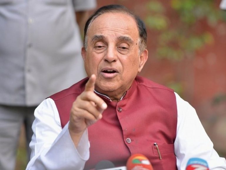 Subramanian Swamy backs Gadkari covid management