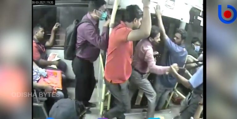 [Watch] CRUT’s Releases Video To Counter Passenger’s ‘Pushed Out Of MoBus’ Allegation