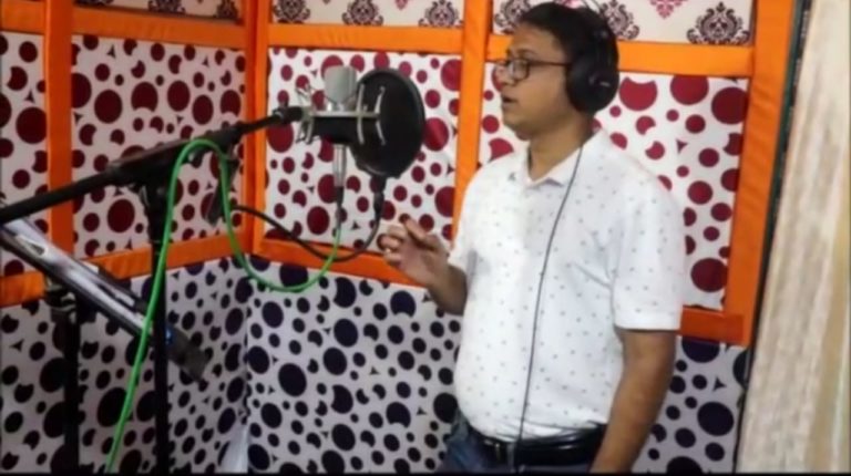 [Watch] Forest Fires In Odisha: Non-Odia DFO Croons In Odia To Promote Awareness