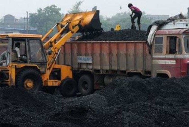 Schoolkids Protest Coal Dust Pollution In Odisha’s Sundargarh