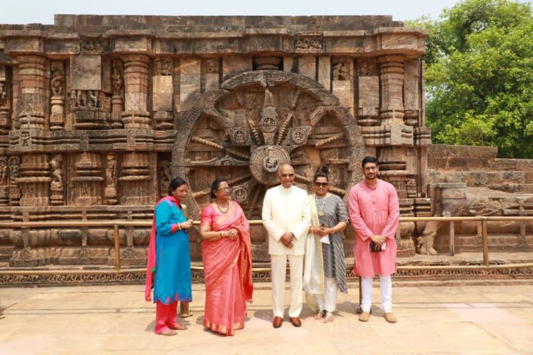 President, First Lady Odisha Trip Ends With Konark Visit