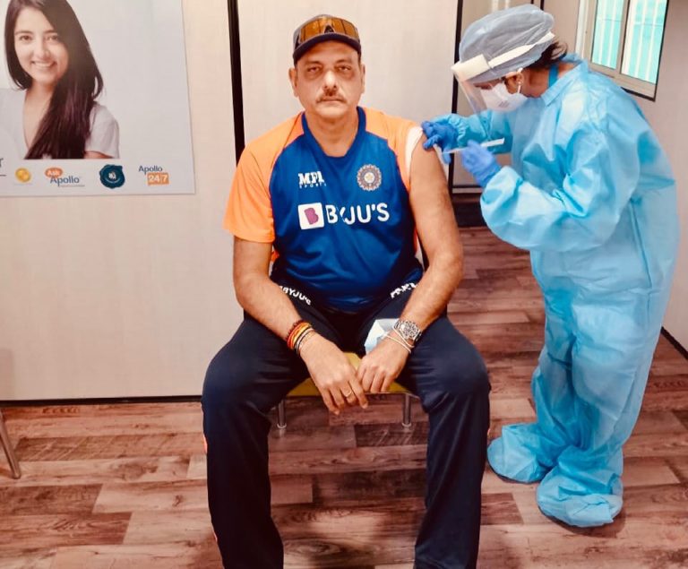 Ravi Shastri All Praise For Doctors After Vaccine Jab
