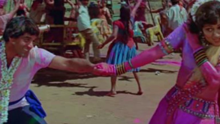 From Sholay To Baghbaan, Holi Has Given A Twist To Bollywood Plots