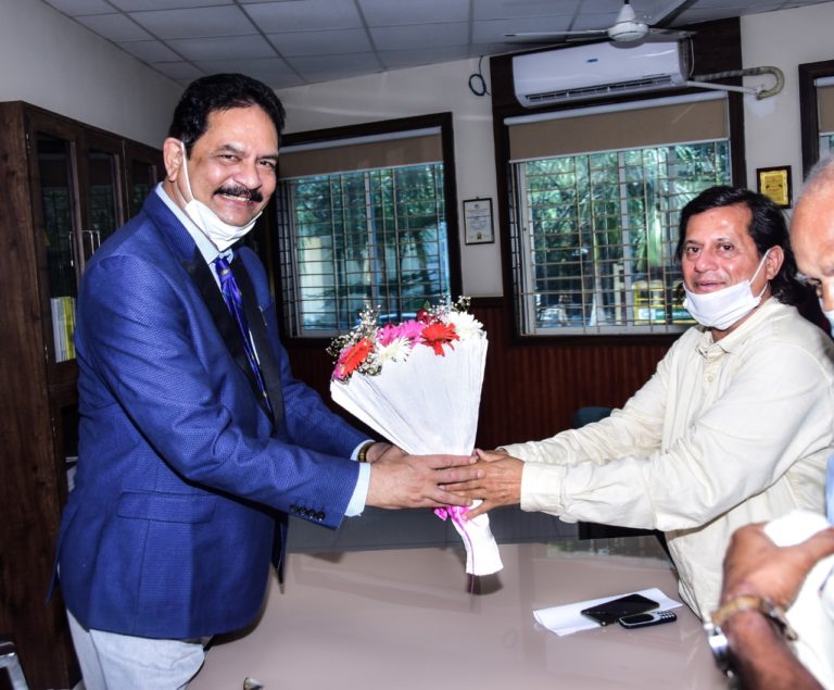 kiss du vice-chancellor