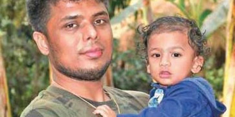 Army Man Odisha Land On Moon