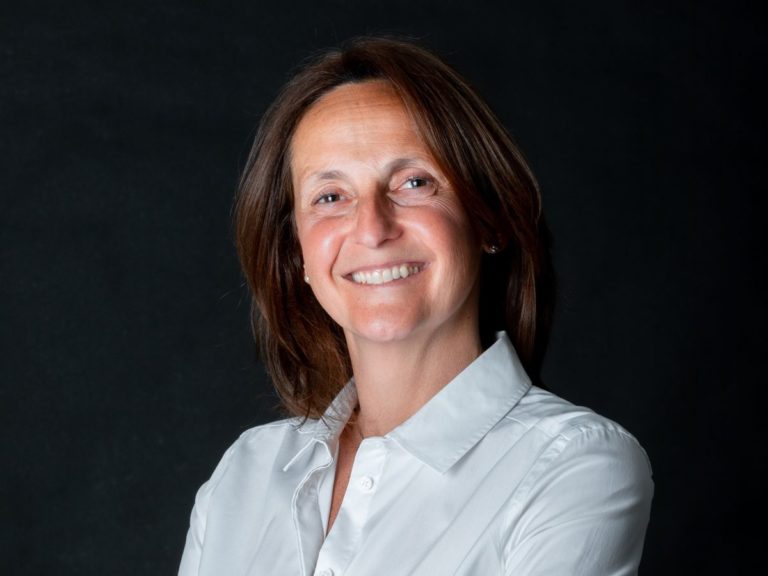 Reuters first female chief editor