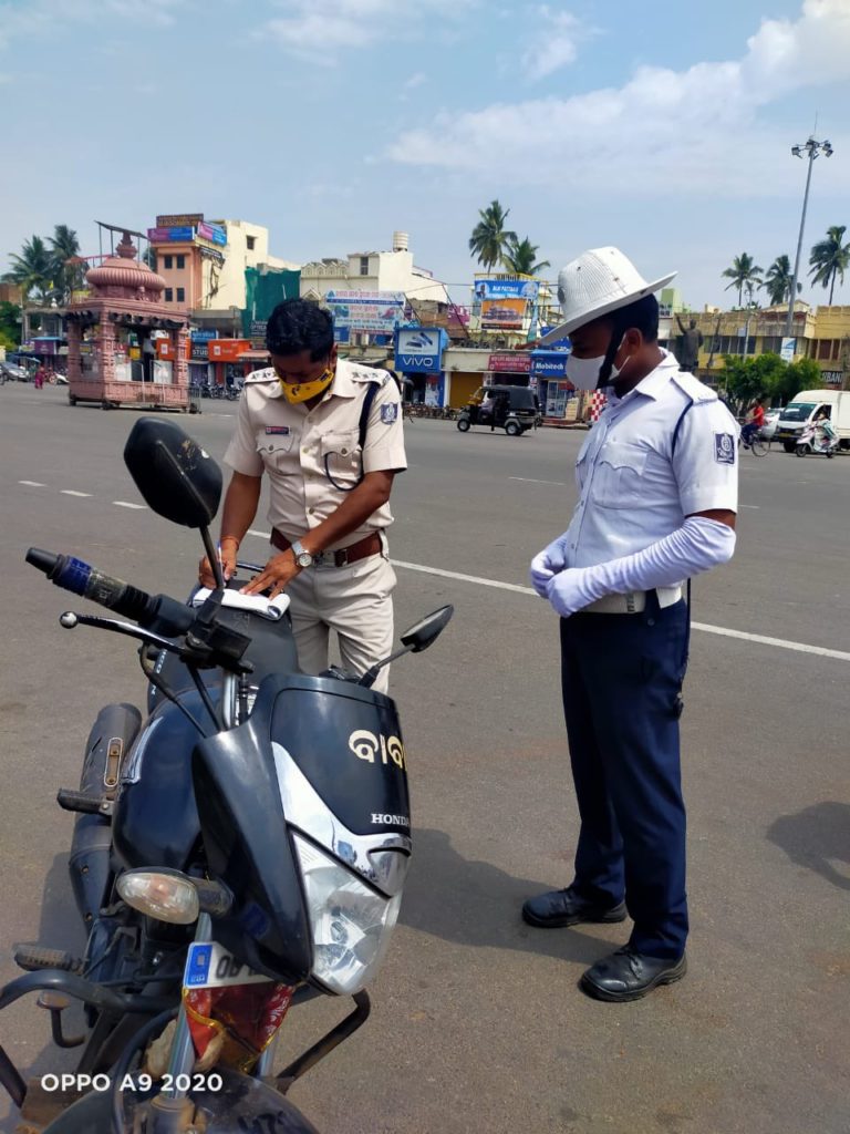 Mask Abhiyan In Odisha: Traffic Constable Fined Rs 2K For Flouting COVID Norms