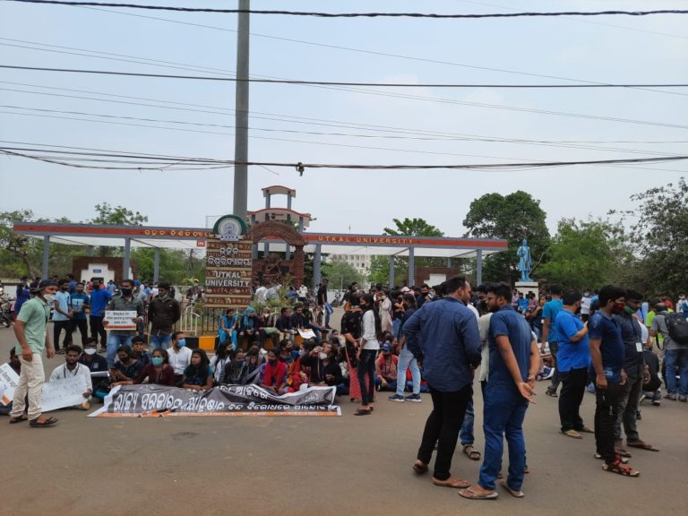 Agitation Against Closure Of Hostels 'Spreads' COVID-19 In Utkal Varsity,