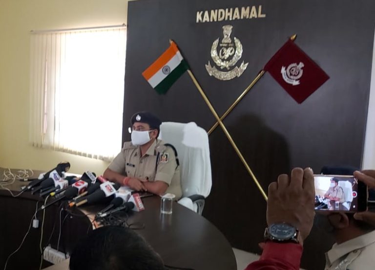 Maoists police exchange fire