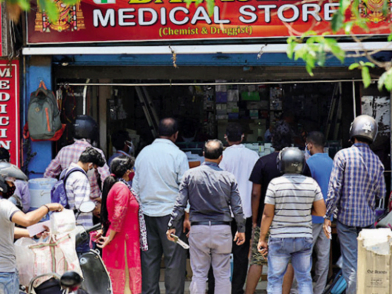 After Odisha, Chemists All Over India Say, ‘Vaccinate Us On Priority Or We’ll Join Lockdown’