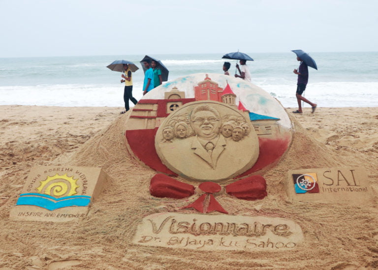 To Sir With Love: SAI International School Alumni Pay Unique Tribute To Bijaya Kumar Sahoo