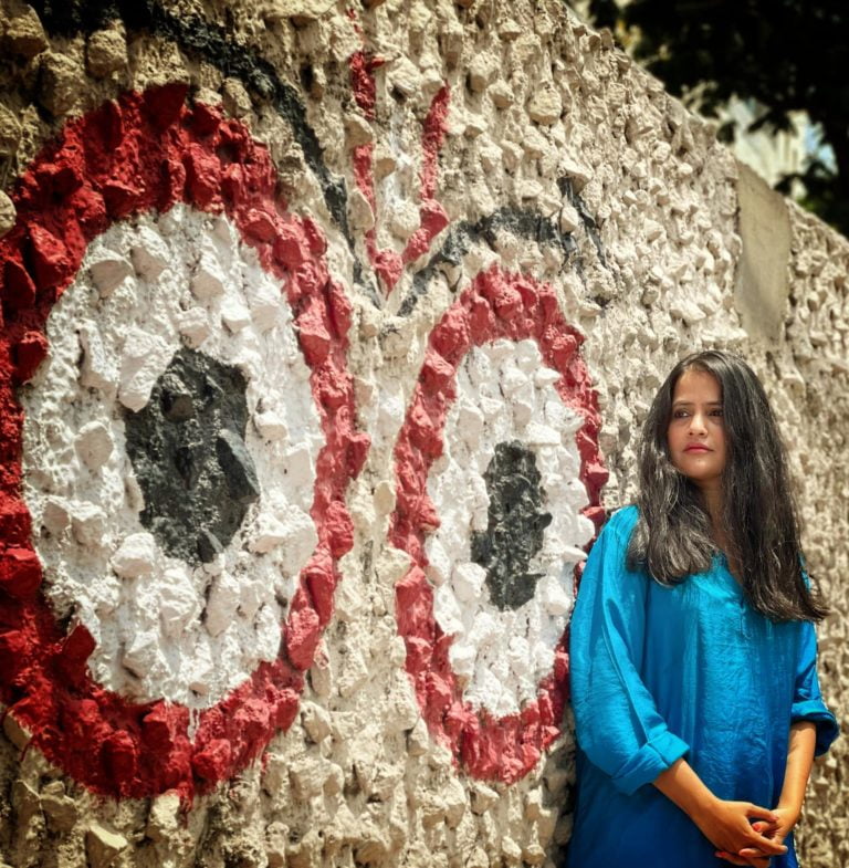 [Watch] B’day Girl Sona Mohapatra ‘Learns & Grows’ With Re-Rendition Of ‘Ahe Nila Saila’