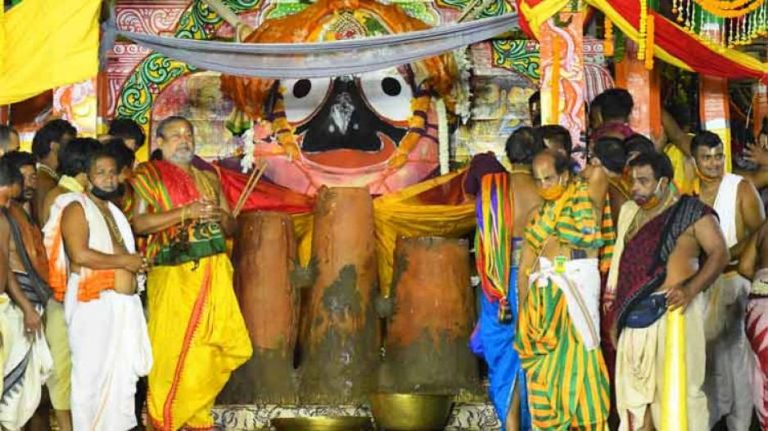Adhara Pana: Sweet Drink Offering For Lords Of Puri Jagannath Temple & ‘Rath Rakhyak’
