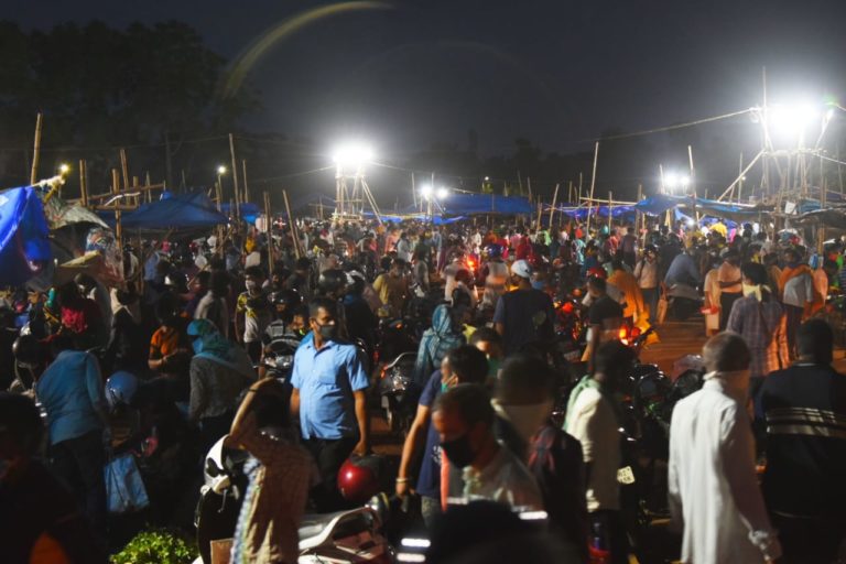 Overcrowding, Breach Of Protocol Trigger Fear Of Early 3rd COVID Wave In Odisha