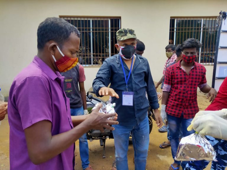 Spirit Of Brotherhood Drives Cuttack Youths To Help Distressed People During COVID