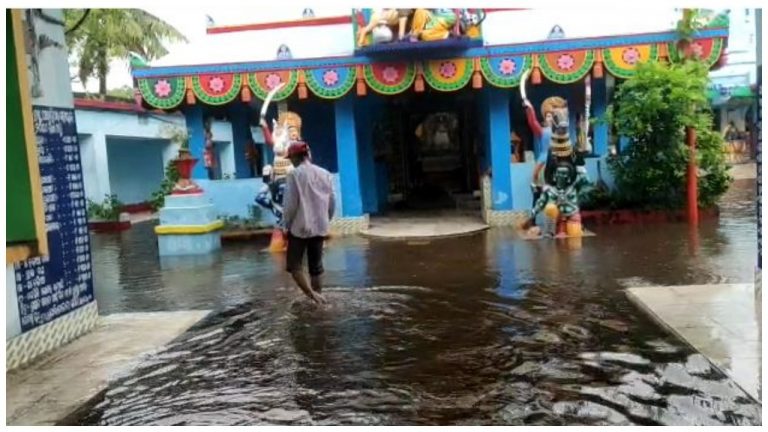 1887 Rescued From Low-Lying Areas Of Jagatsinghpur In Odisha