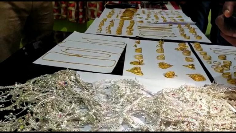 Stolen ornaments seized