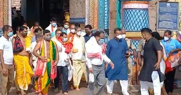 CJI at Jagannath temple