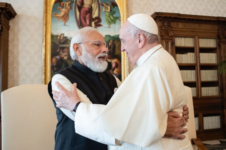Modi-Pope hug