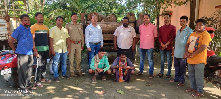 Teakwood-Laden Tractor Intercepted, 2 Held In Odisha’s Malkangiri