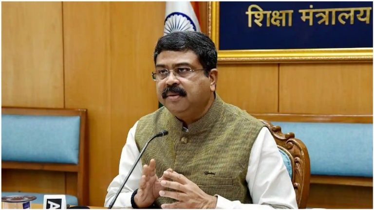 Digital Platforms, Internet Helped Reduce Loss Of Life Post-COVID: Dharmendra