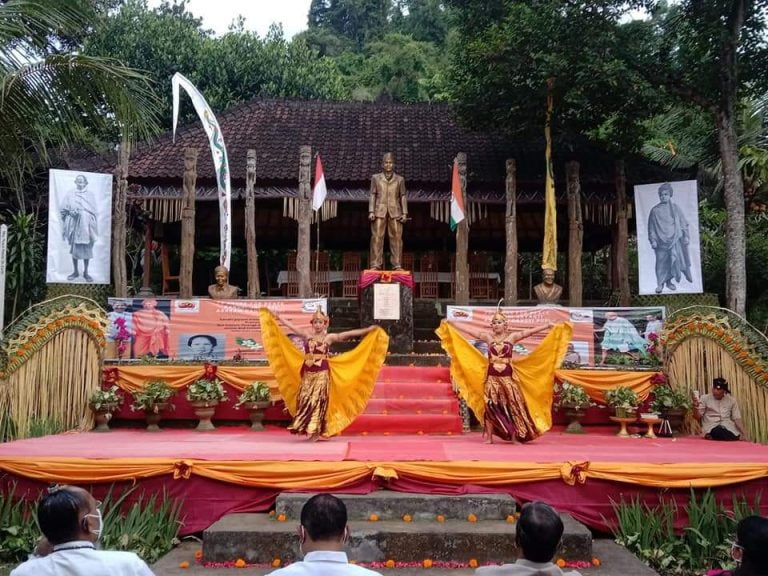 gandhi ashram indonesia