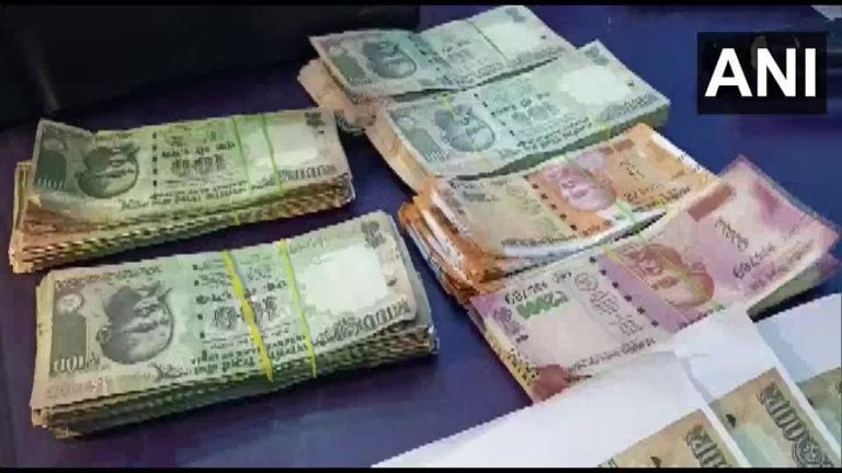 Five Years After Demonetisation Cash Value In Circulation Rises By 64%