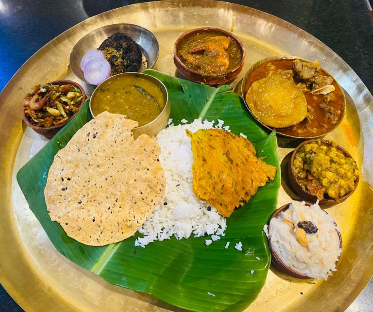Dig Into ‘Chhadakhai’ Special Platter In Bhubaneswar; Signature Odia ‘Mutton Aloo Jhola’ & …..