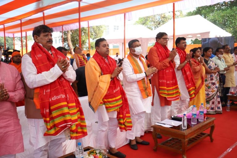 Dharmendra Pradhan Reaches Puri, Joins PM’s Kedarnath Visit Live
