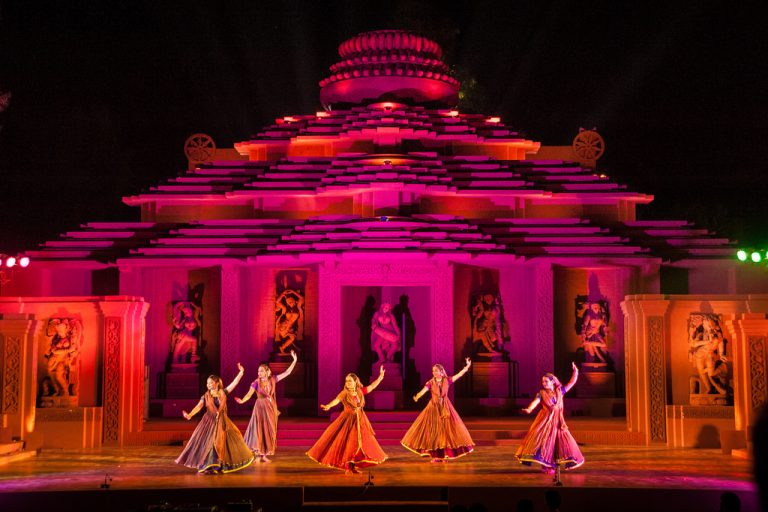 ‘Cyclone Jawad’ Casts Shadow On Odisha’s Sand Art & Konark Festivals!