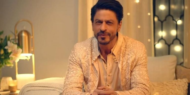 Does Shah Rukh Khan’s Recent Retweet Means He’s Back On Social Media?