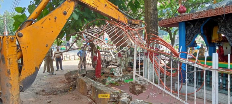 Minor Temples Around Tarini Temple Razed For Smart Janpath Work In Bhubaneswar
