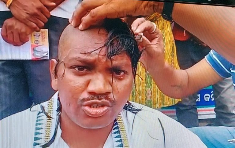 Unique Protest By Cong Activists In Odisha’s Nabarangpur