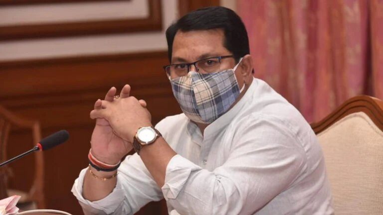 Kangana Is ‘Naachne Wali,’ Says Maha Minister For Comments On Mahatma Gandhi