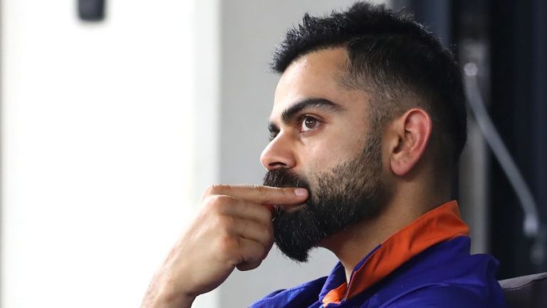 Virat kohli denies report on Instagram earning