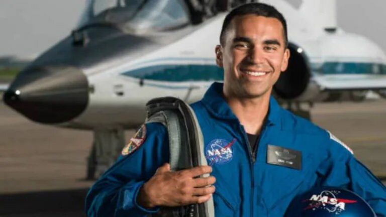 Indian-Origin Anil Menon Among 10 New NASA Astronaut Trainees