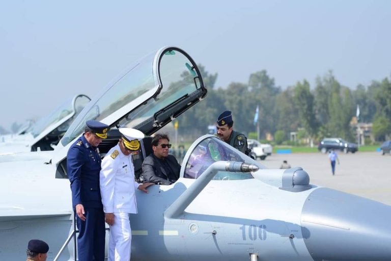 Chinese fighter jets for Pak