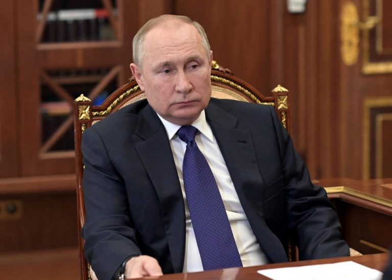 Putin warns of global catastrophe
