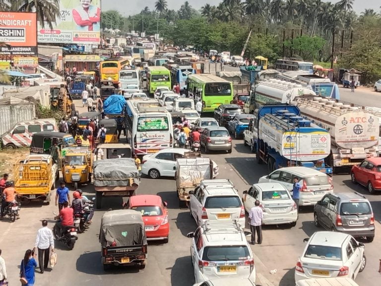 Odisha: Missing Minor Boy’s Body Found On Railway Tracks, Family Stages Road Block In Pipili