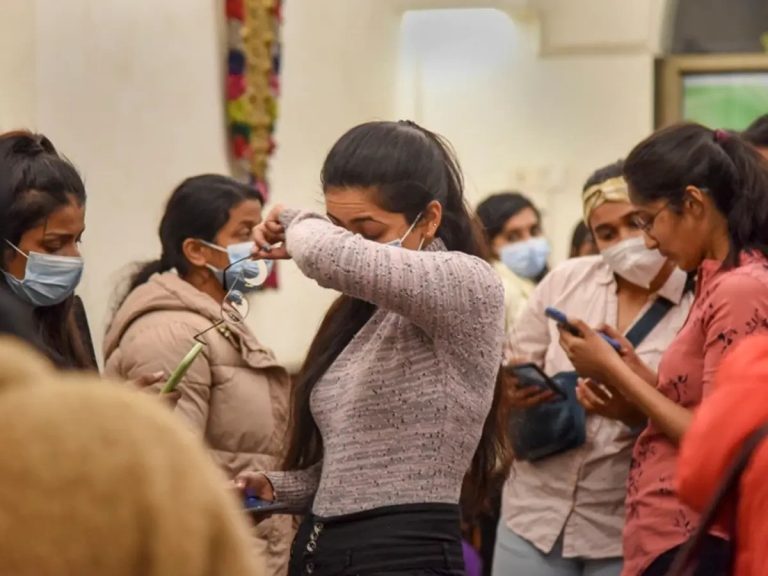 Two Odia Medicos Stuck In Ukraine Beat Extreme Weather & Gunshots To Reach Poland Border