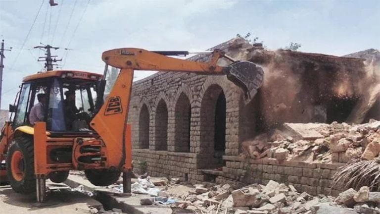 Jahangirpuri demolition drive