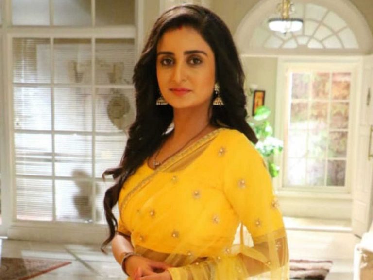 Odia Girl Sambhabana Mohanty Is Back On Small Screen With Radha Mohan On ZEE