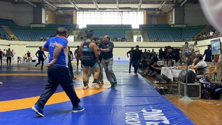 Wrestler Satender Punches Referee During CWG Trials, Gets Life Ban